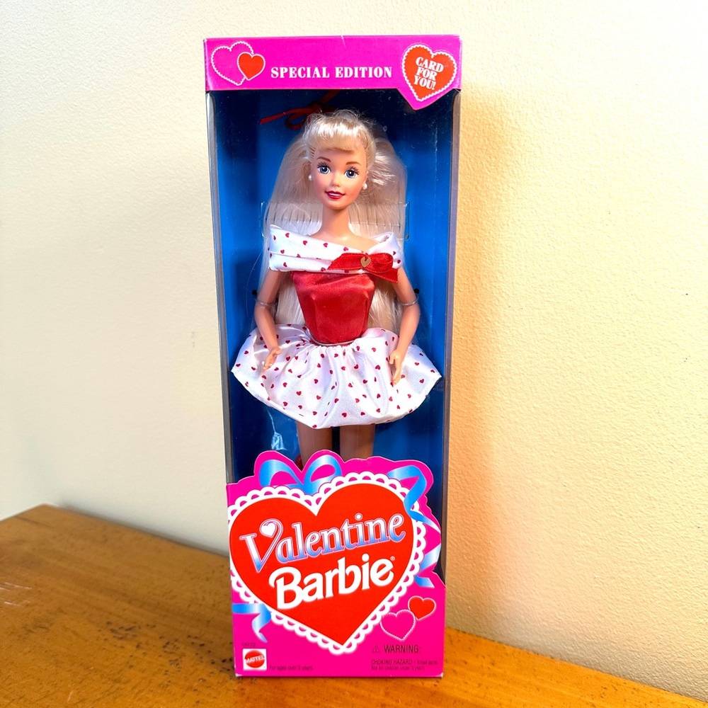 1995 Vintage Valentine Barbie NRFB